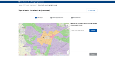 Zrzut ekranu z witryny wyszukiwarki uchwały krajobrazowej. Na zdjęciu widać mapę Poznania podzieloną na obszary oznaczone różnymi kolorami.